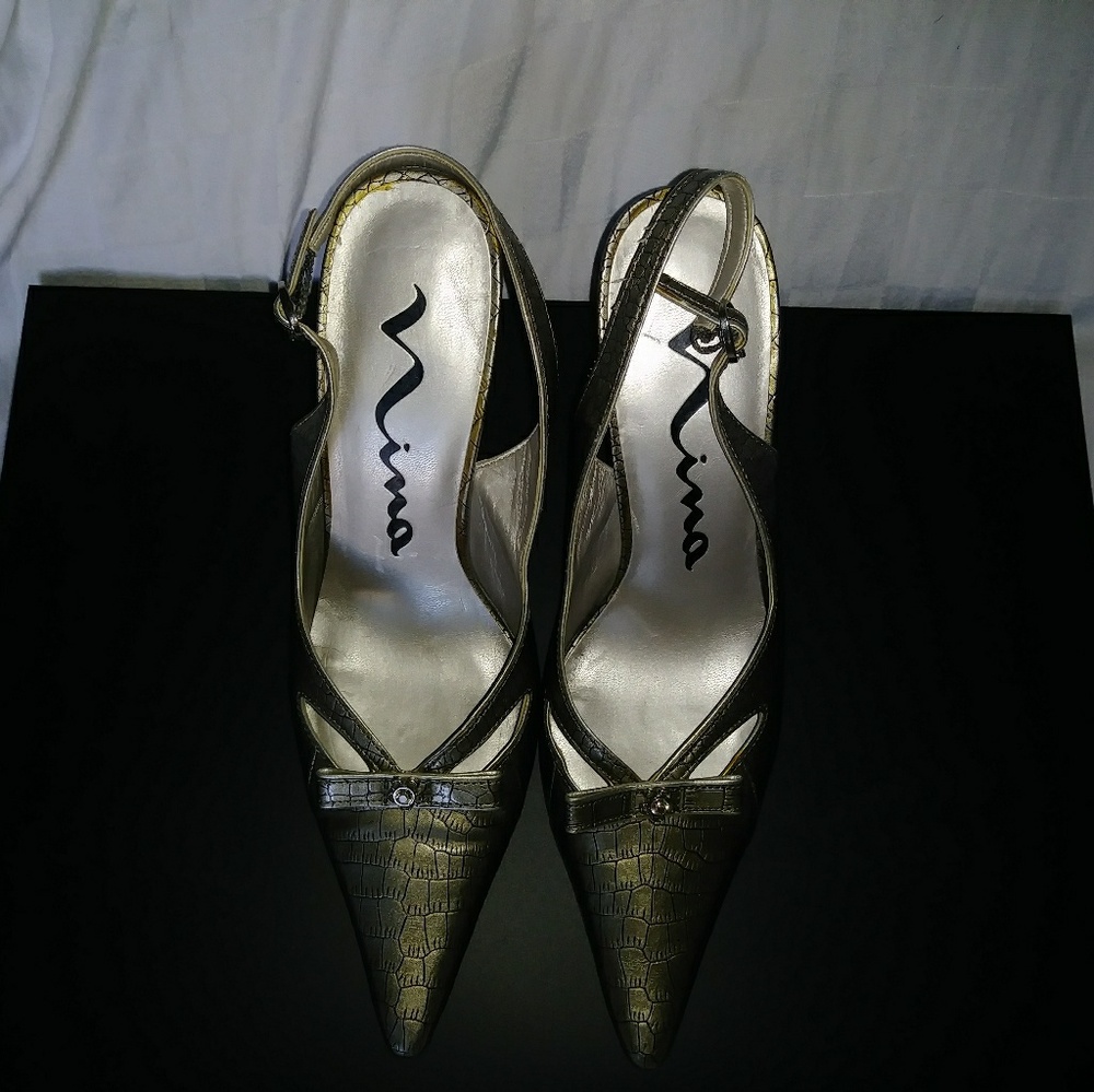 Nina Sling Back pointy toe pumps